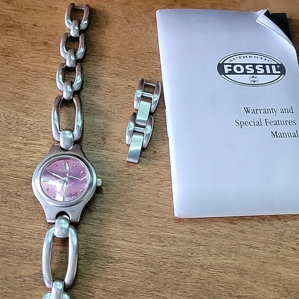 Fossil Watch - Picture 5 of 5